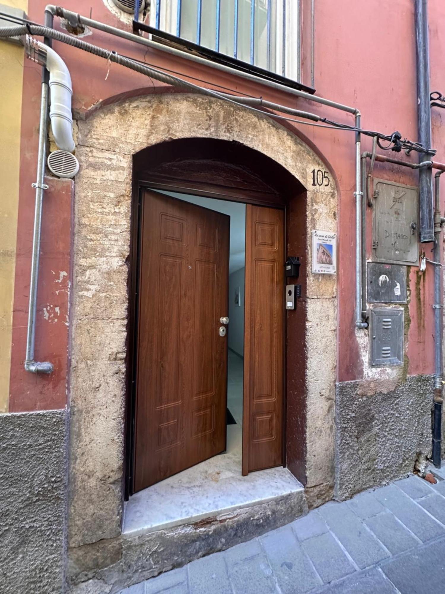 דירות איסרניה La Casa Di Stella מראה חיצוני תמונה